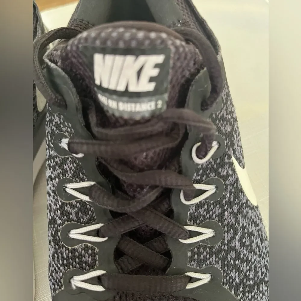 Nike Free Lunarlon black/gray specks, white sole, great condition, lightweight,9